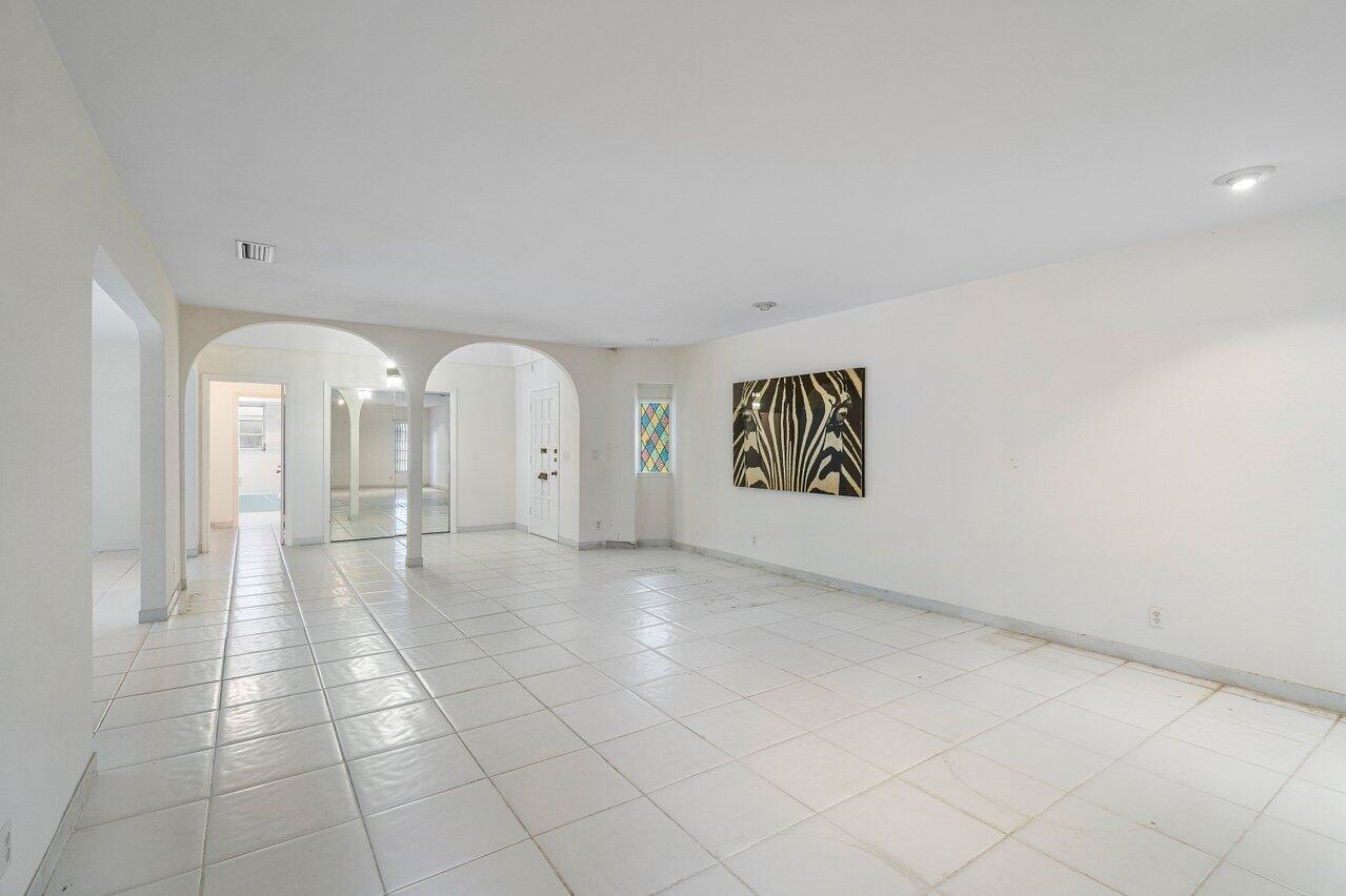 1060 Spanish River Road