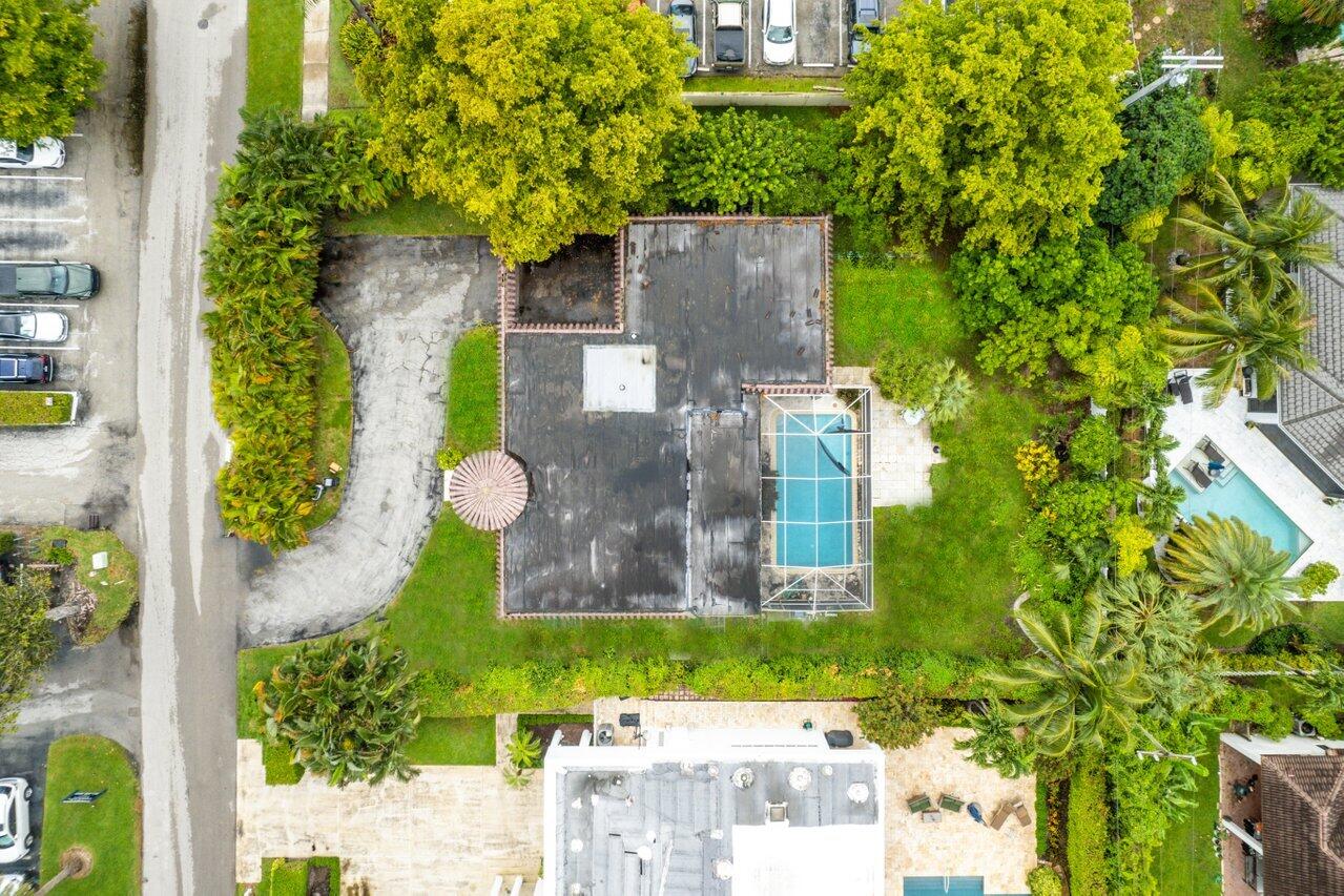 1060 Spanish River Road