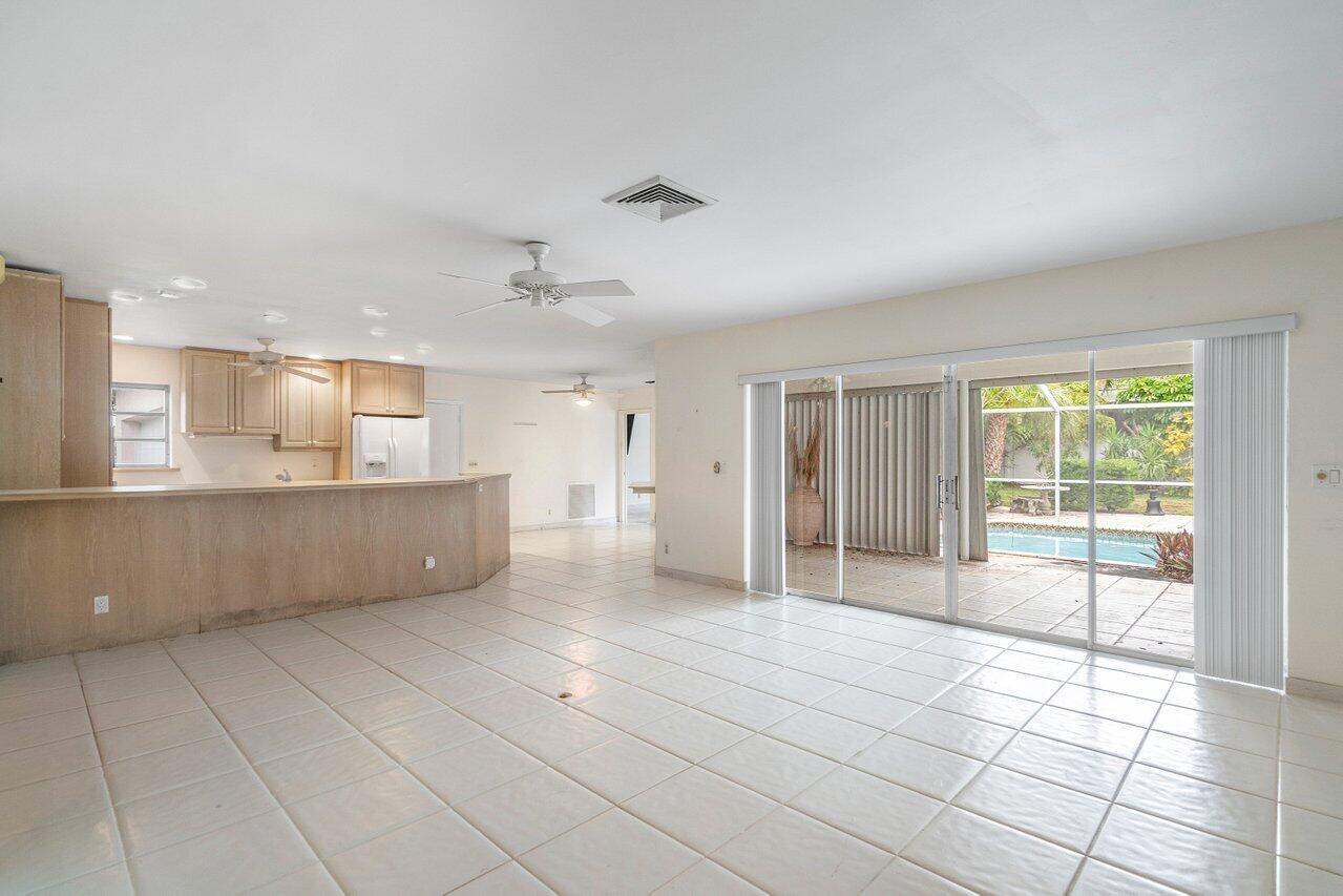 1060 Spanish River Road