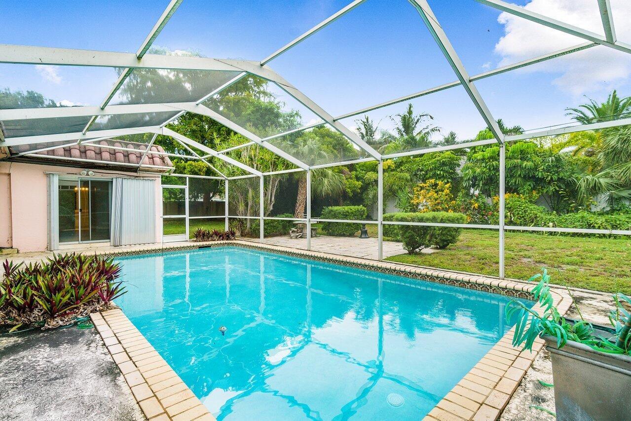 1060 Spanish River Road