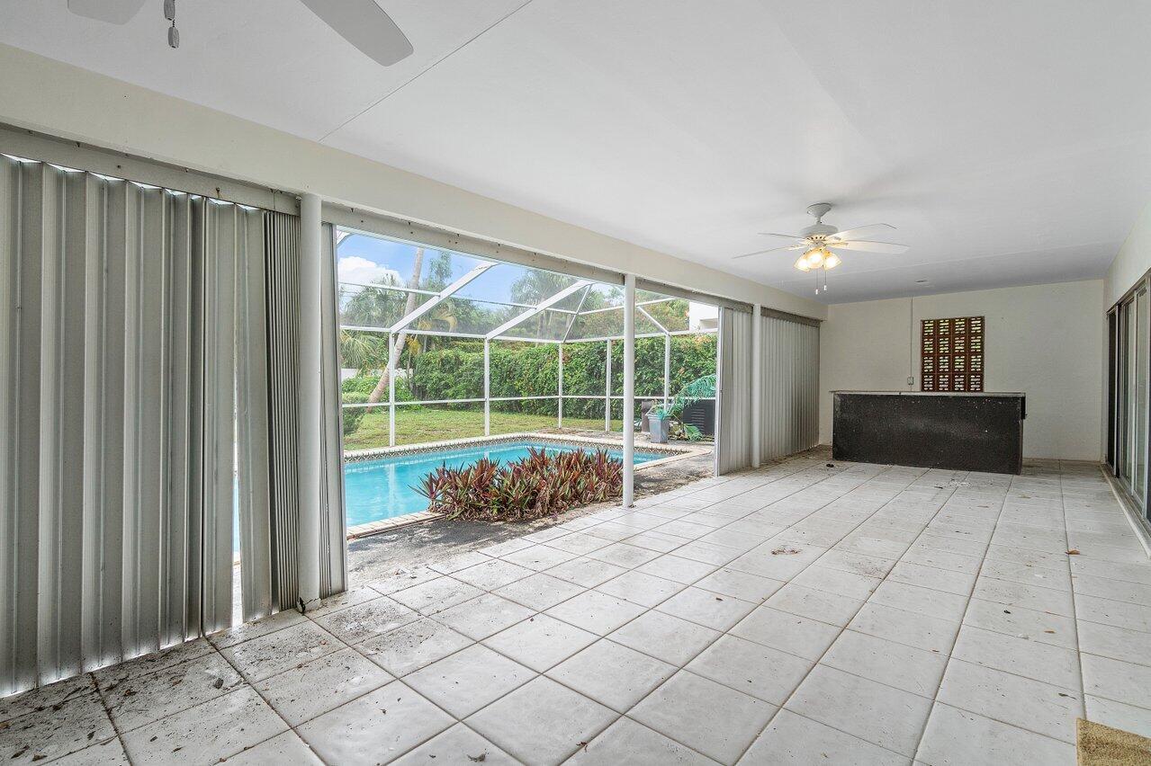 1060 Spanish River Road