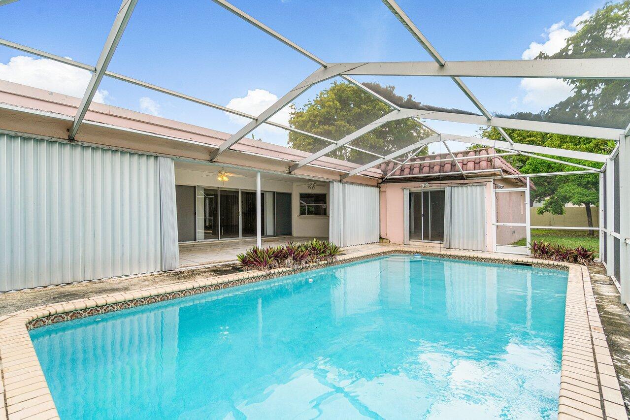 1060 Spanish River Road