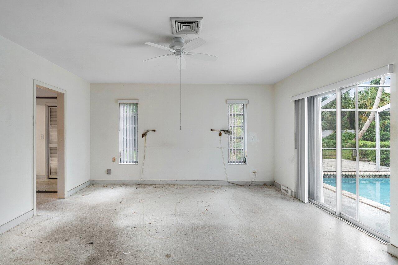 1060 Spanish River Road