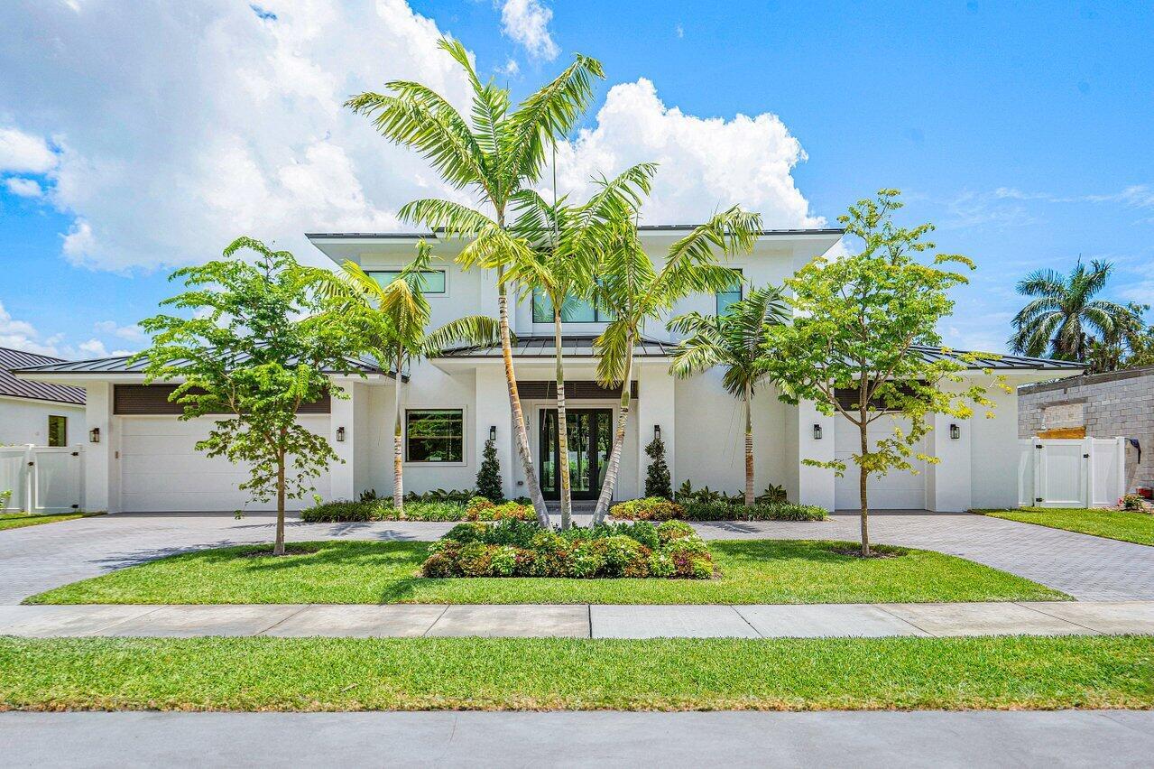 130 Pineapple Road