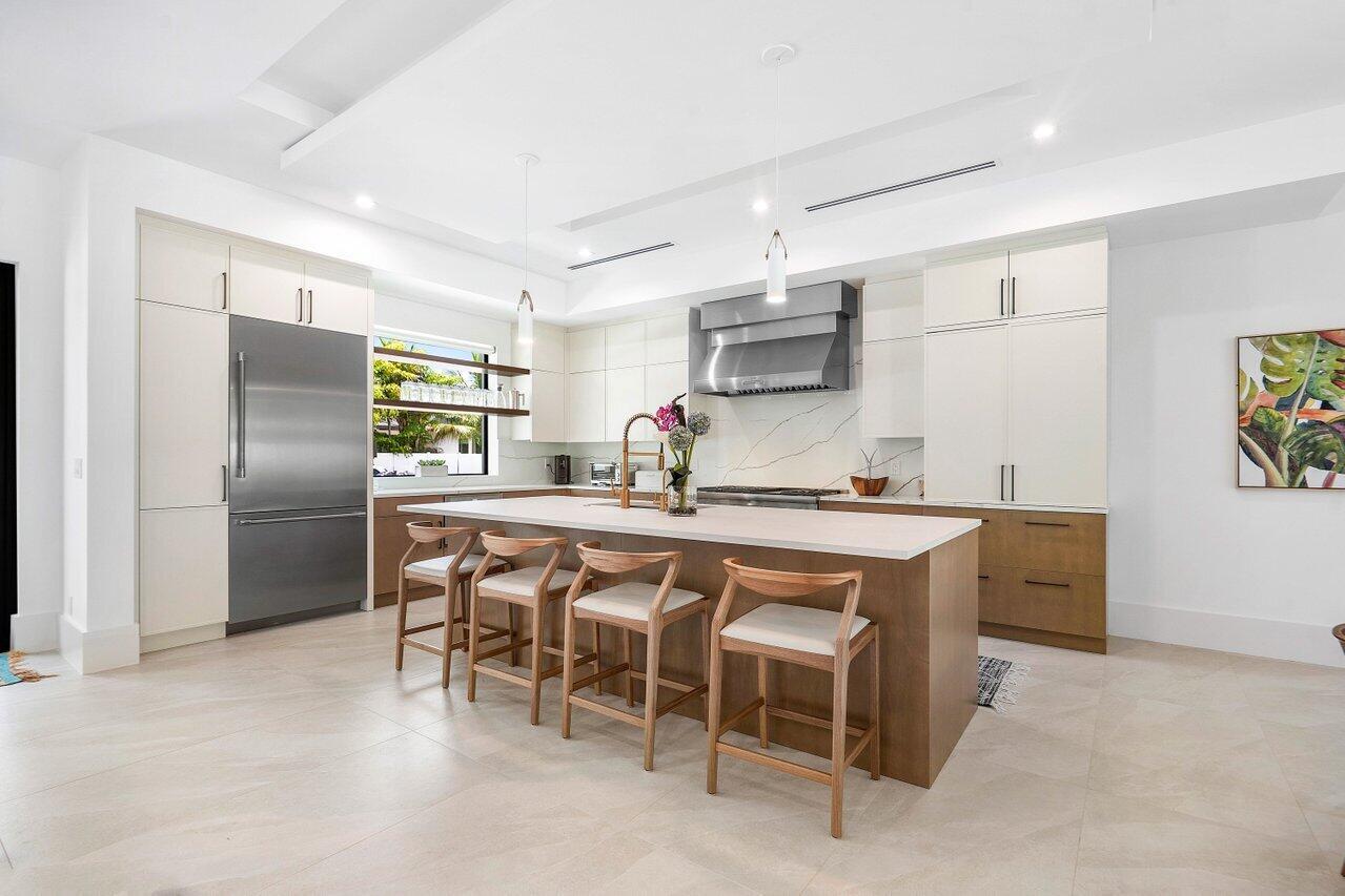 130 Pineapple Road