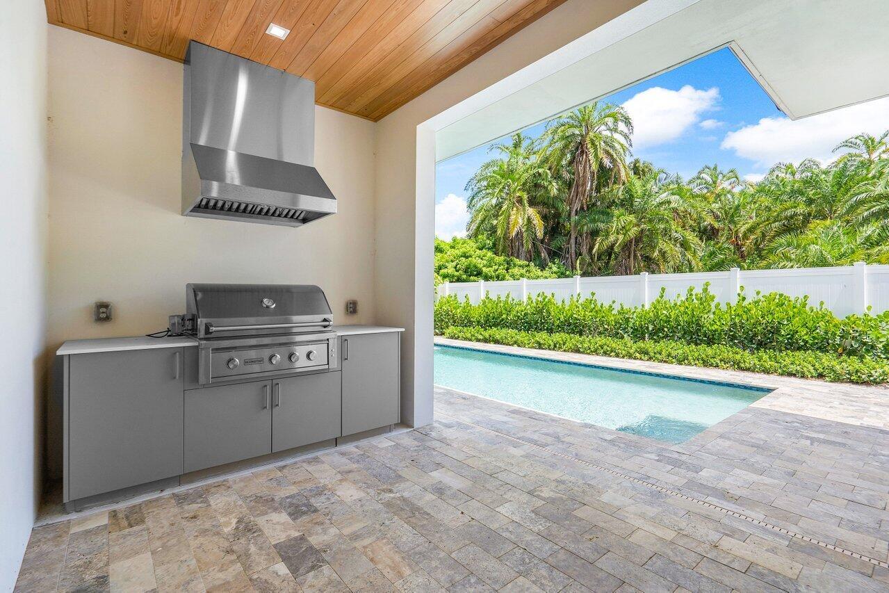 130 Pineapple Road
