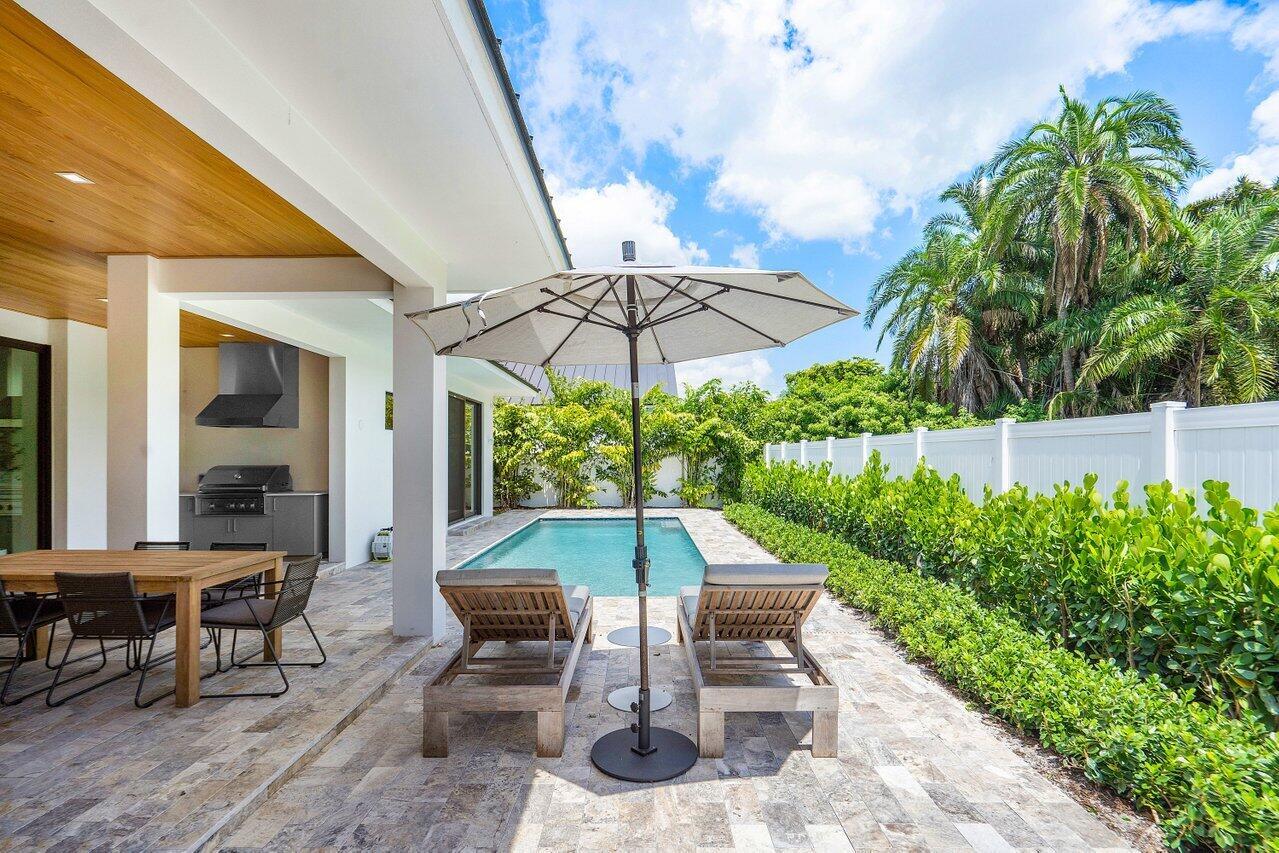 130 Pineapple Road