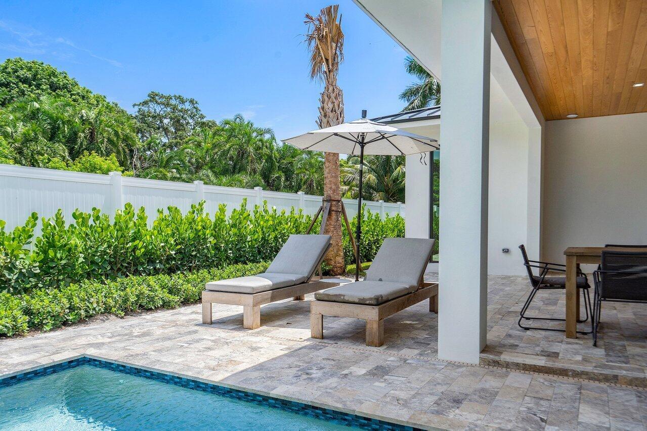 130 Pineapple Road