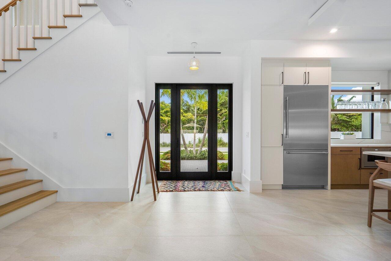 130 Pineapple Road