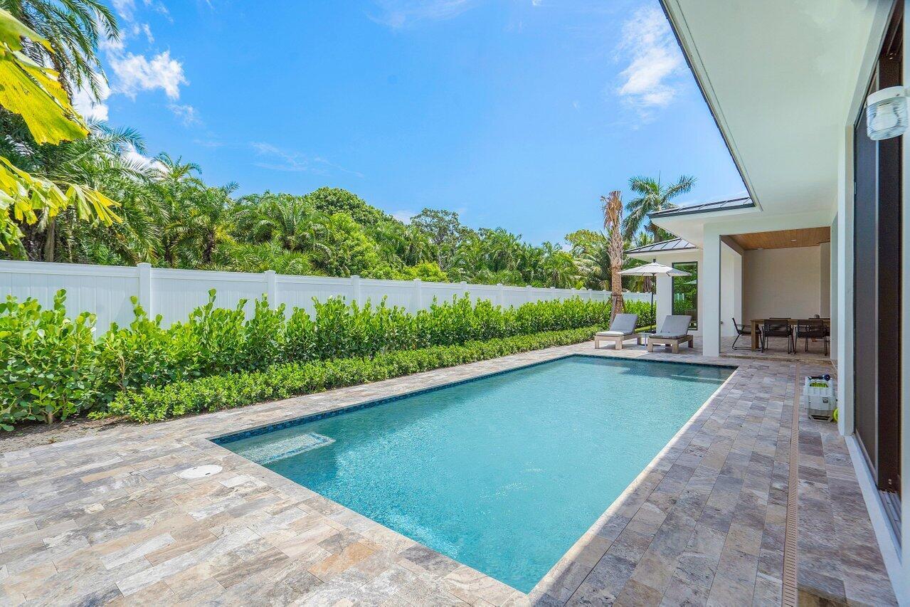 130 Pineapple Road