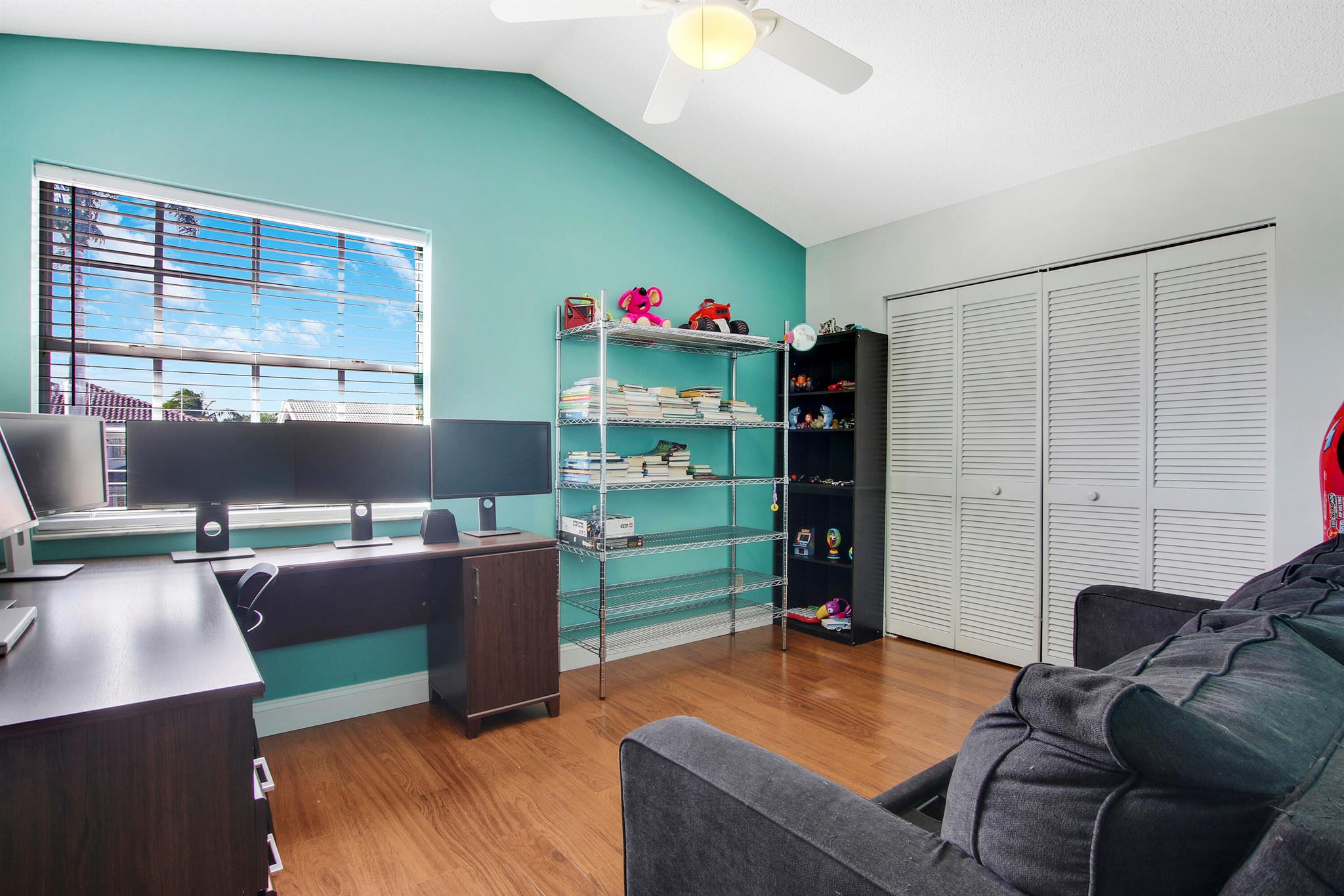 10330 Buena Ventura Drive