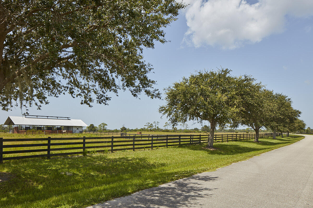 25700 SW Brians Trail, Okeechobee