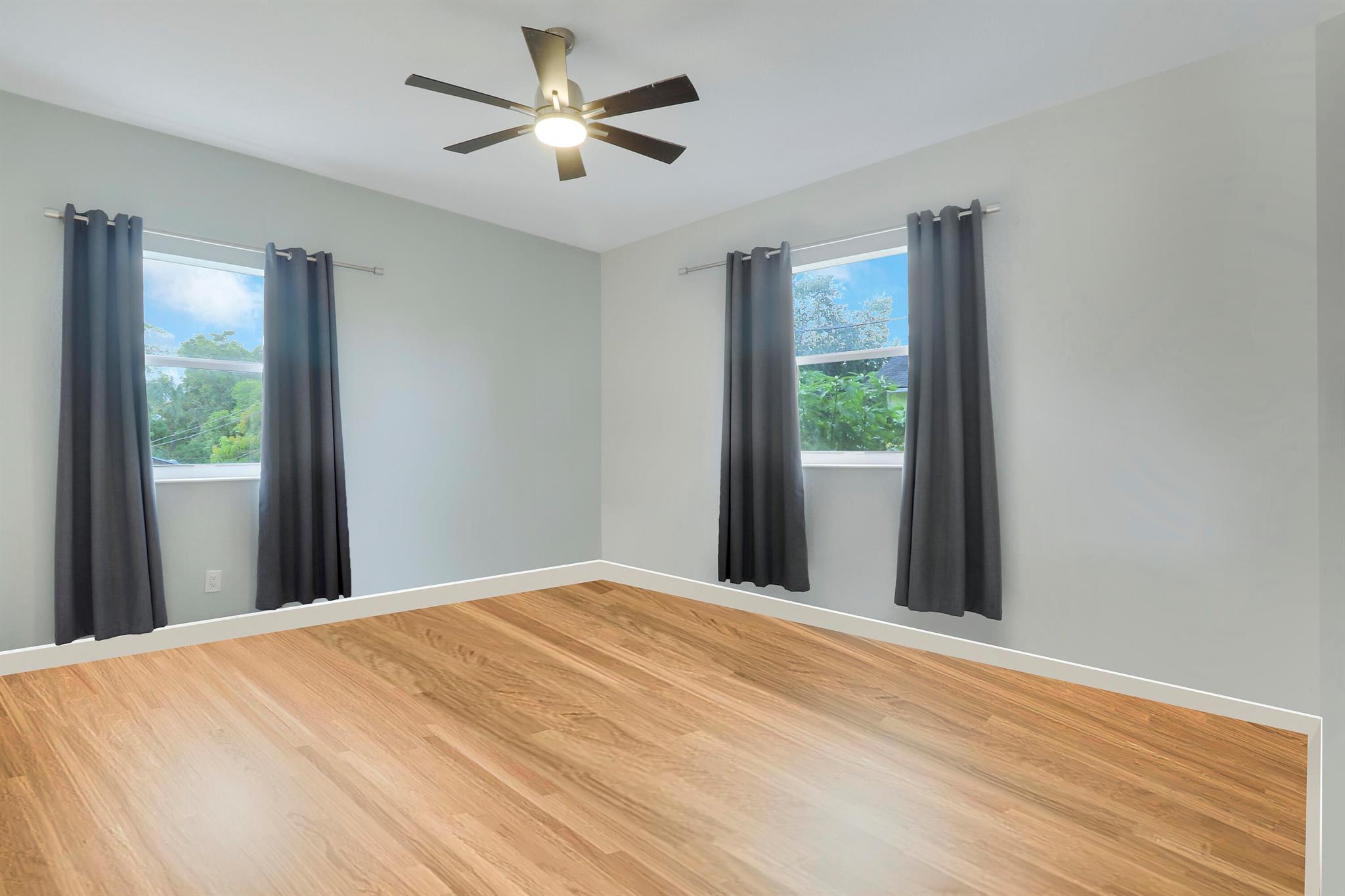 2723 Hiawatha Avenue