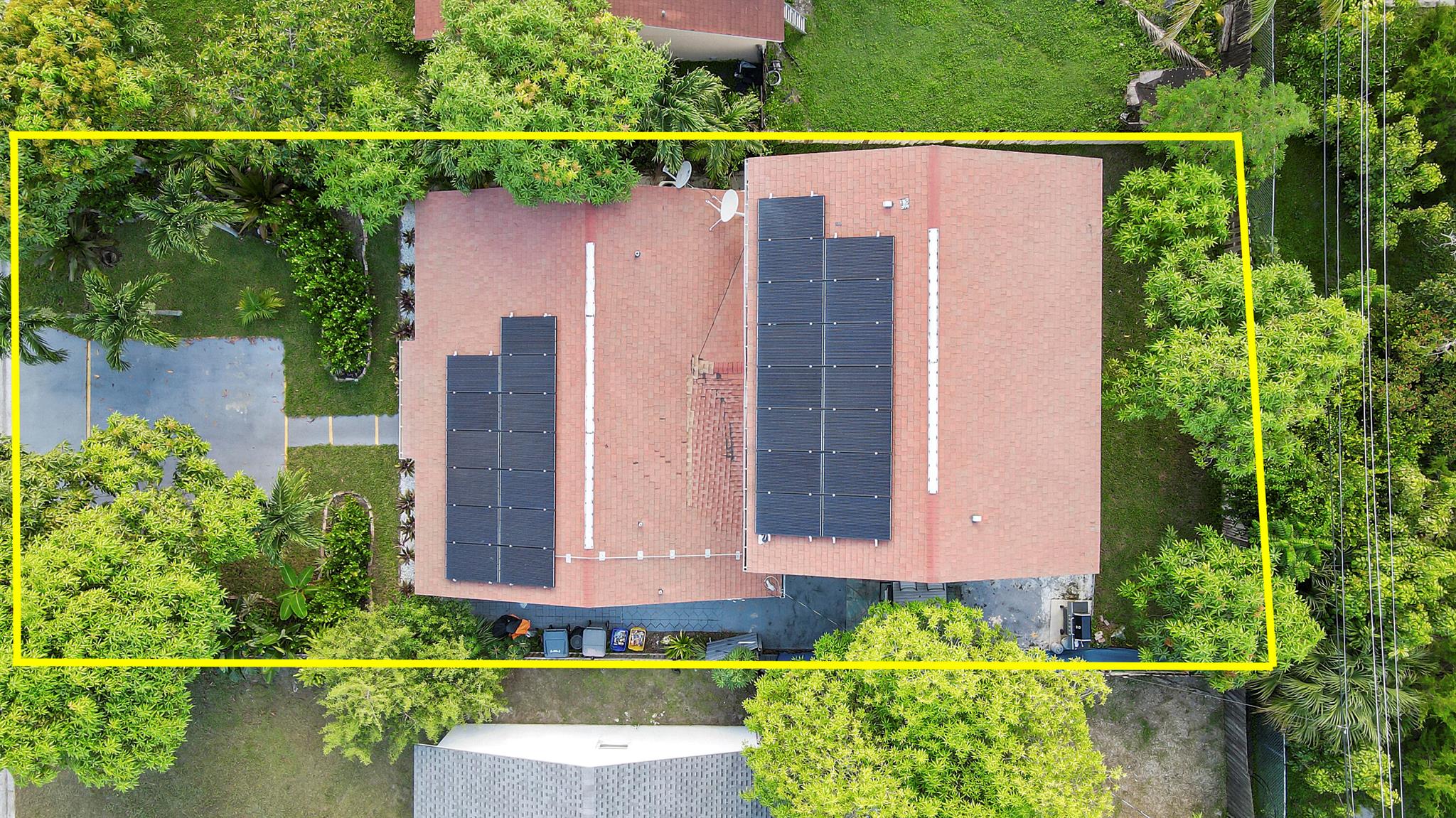 2723 Hiawatha Avenue