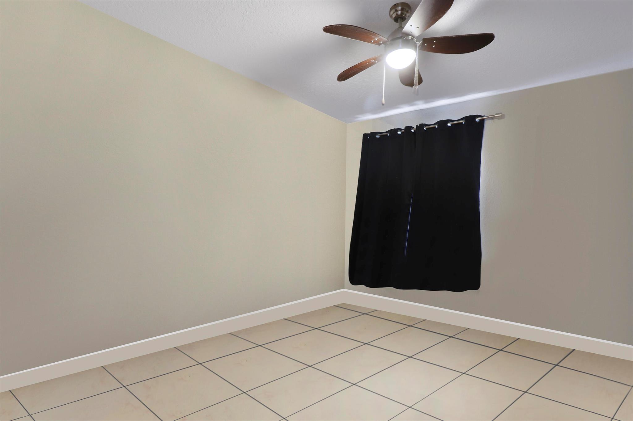 2723 Hiawatha Avenue