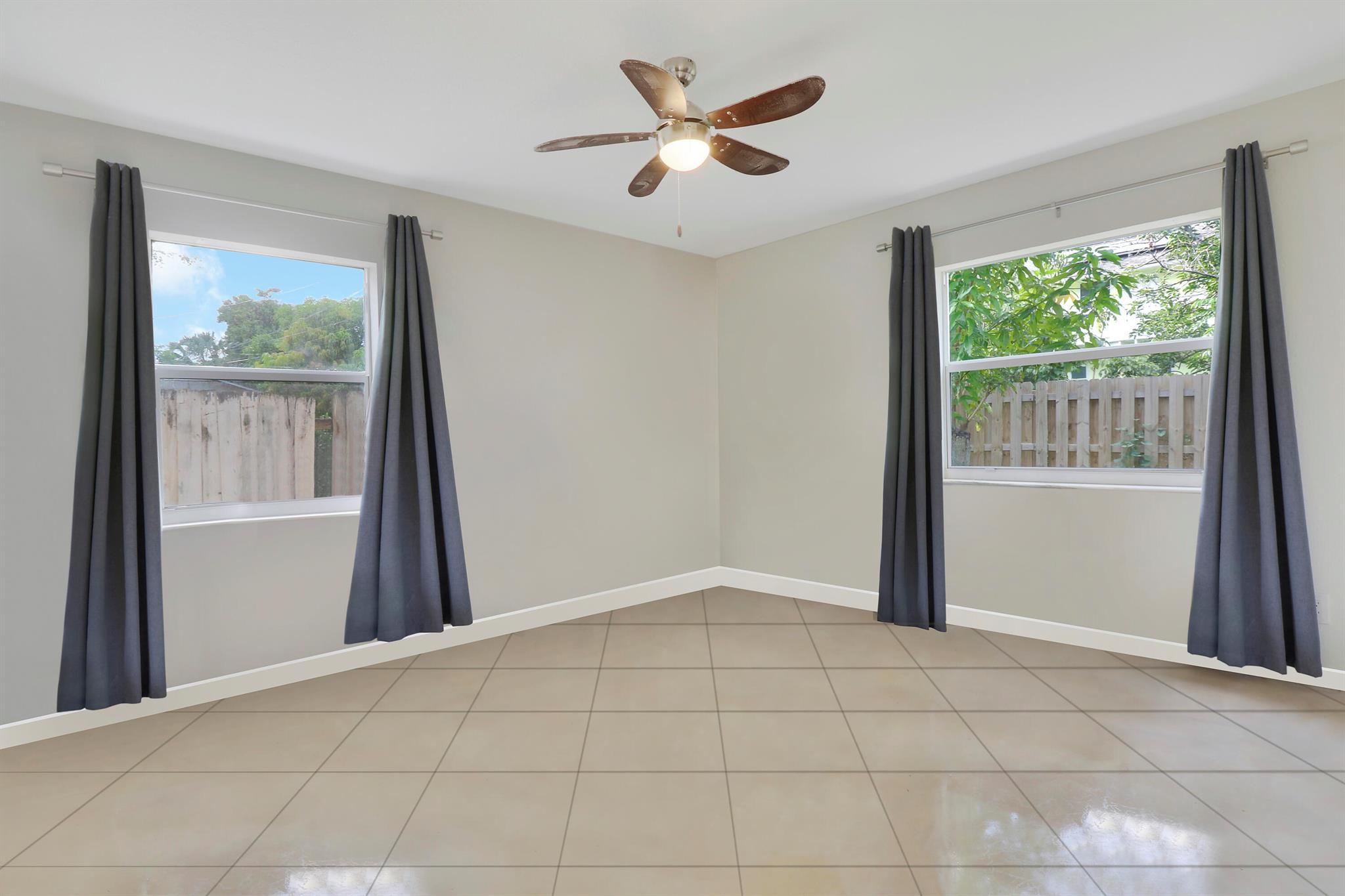 2723 Hiawatha Avenue