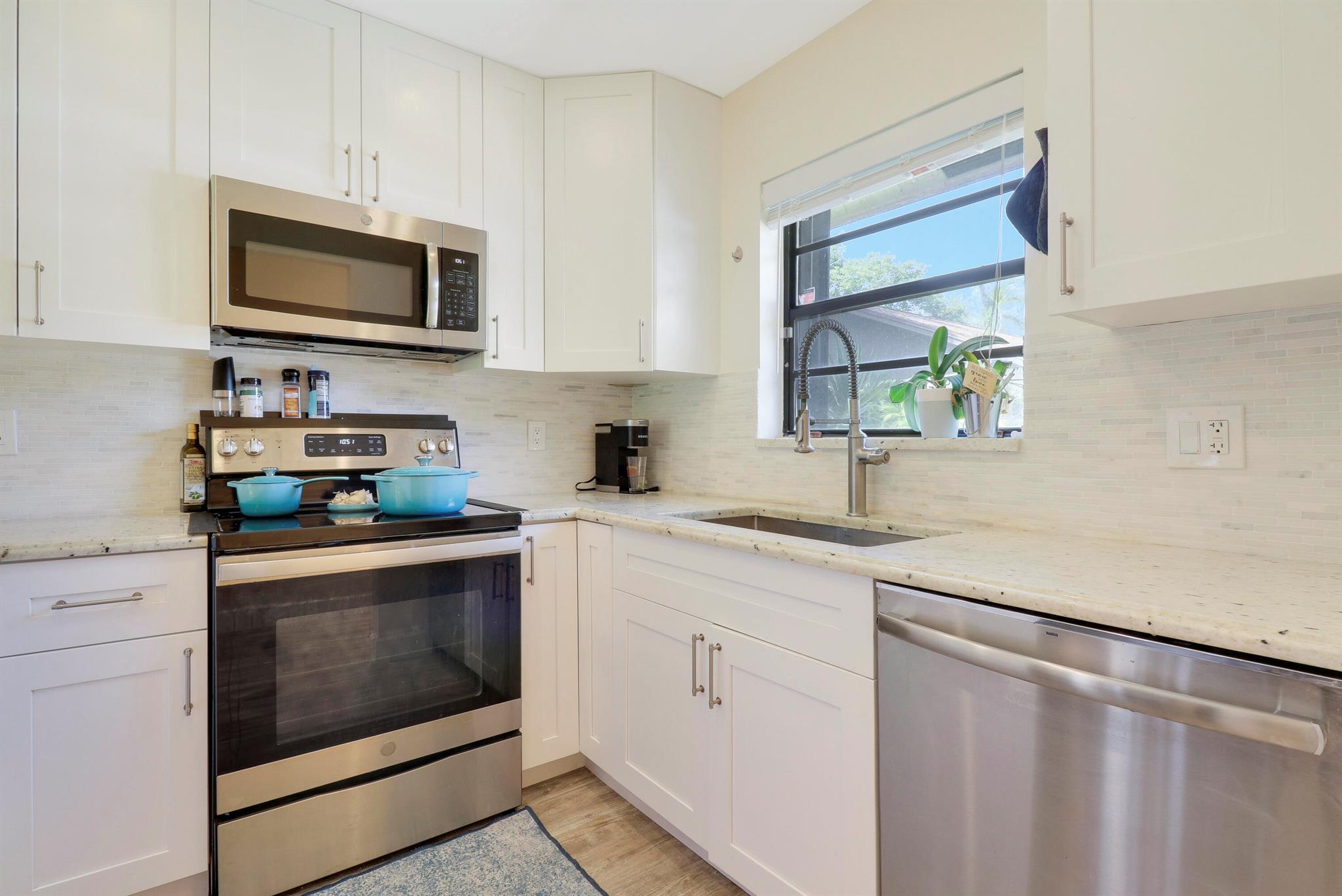 3 Via De Casas Norte