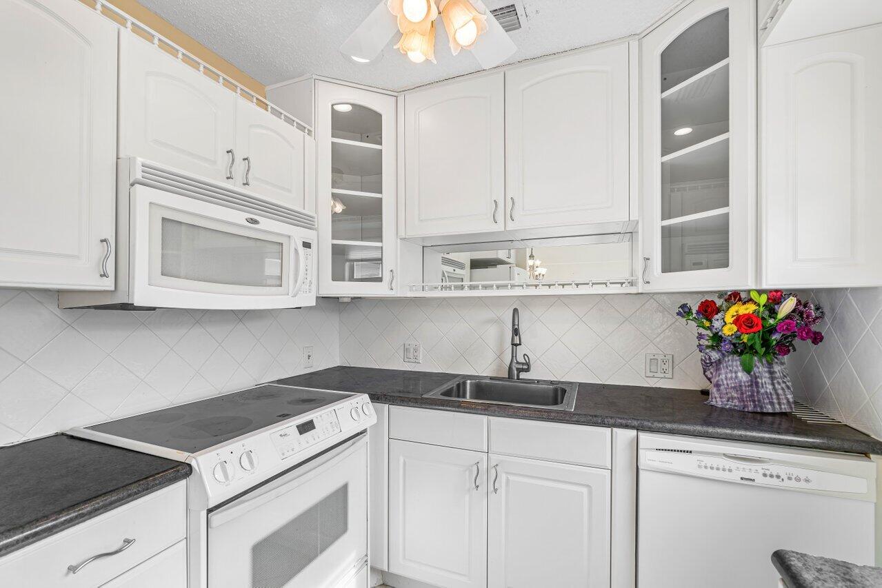 74 Mansfield B, Boca Raton
