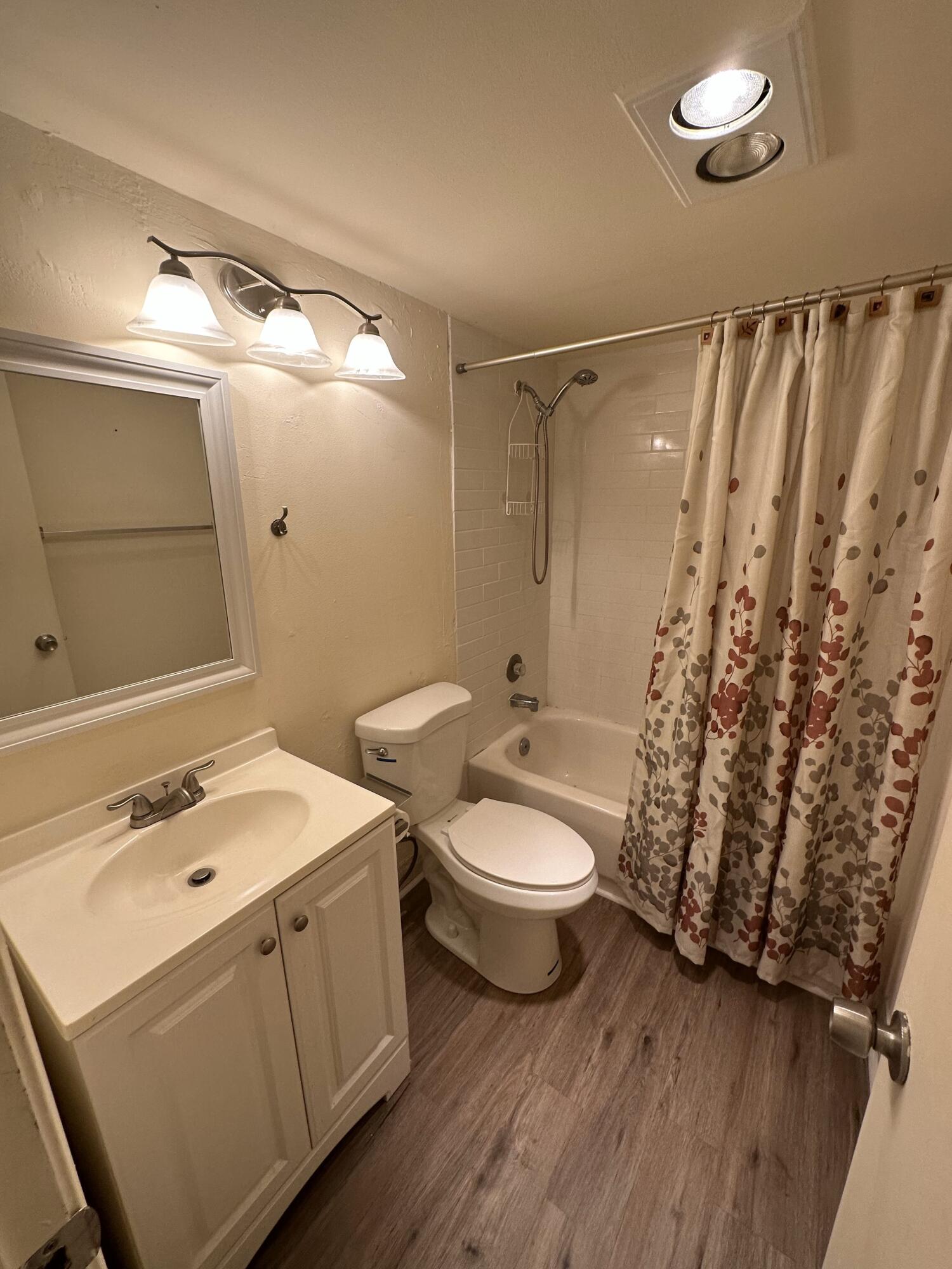 87 Lyndhurst D, Deerfield Beach