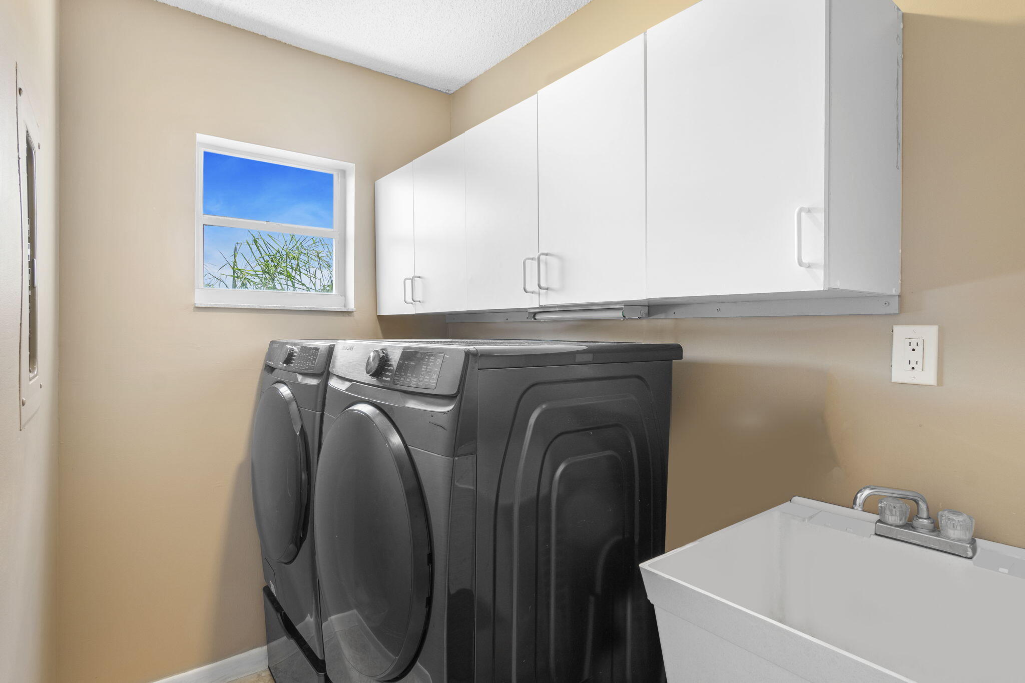 5936 Morningstar Circle 402