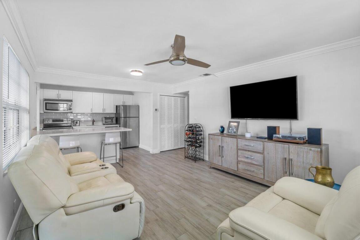 5505 N Ocean Boulevard 4-105, Ocean Ridge Unit: 4-105