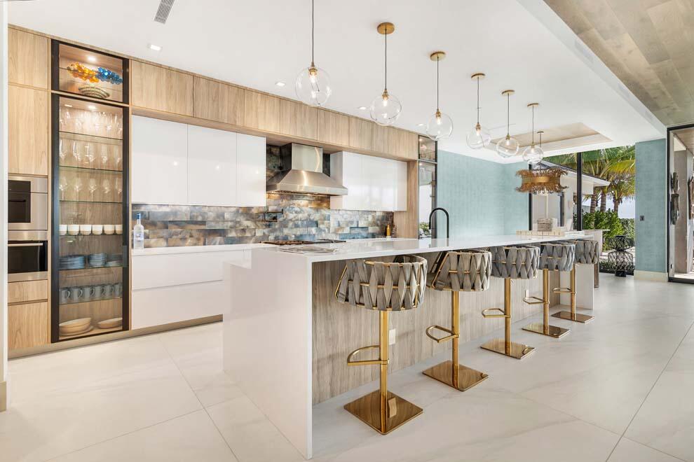 4513 S Ocean Boulevard, Highland Beach