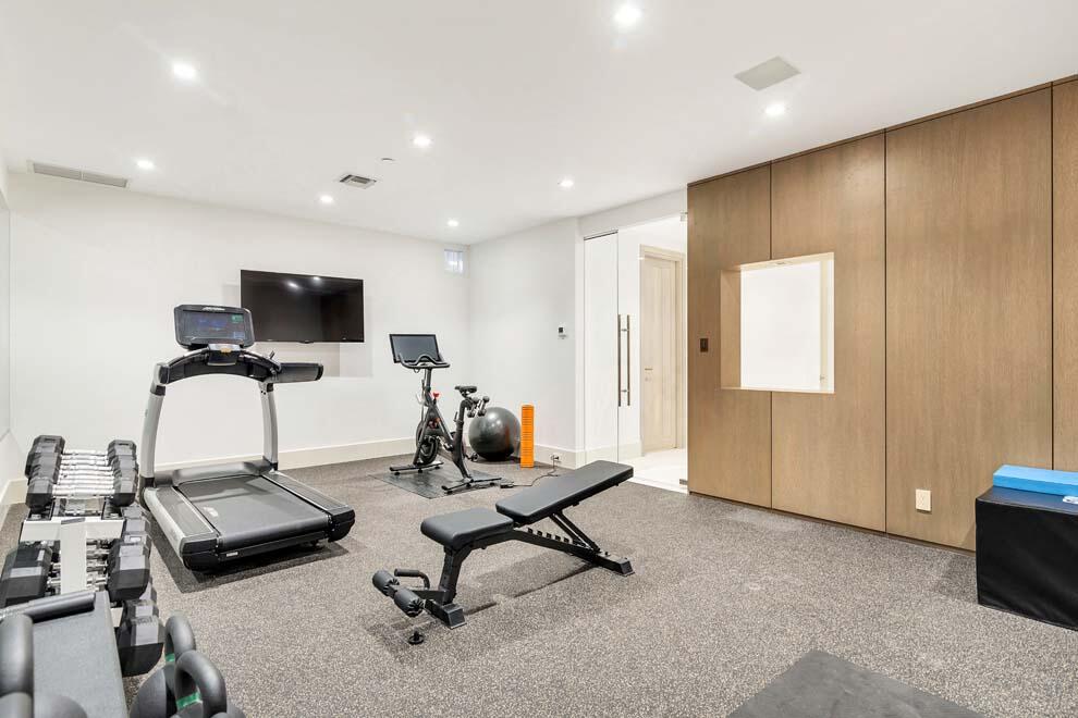 4513 S Ocean Boulevard, Highland Beach