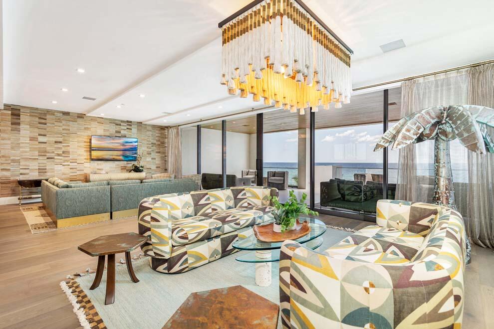 4513 S Ocean Boulevard, Highland Beach