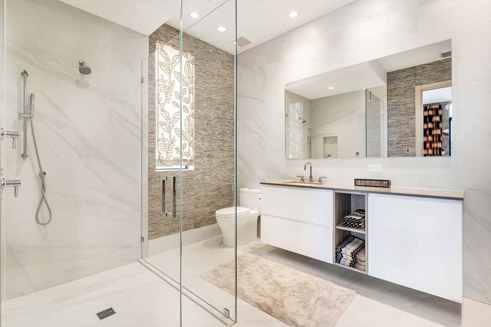 4513 S Ocean Boulevard, Highland Beach