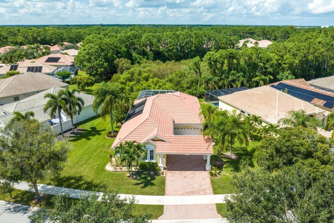 710 SW Great Exuma Cove