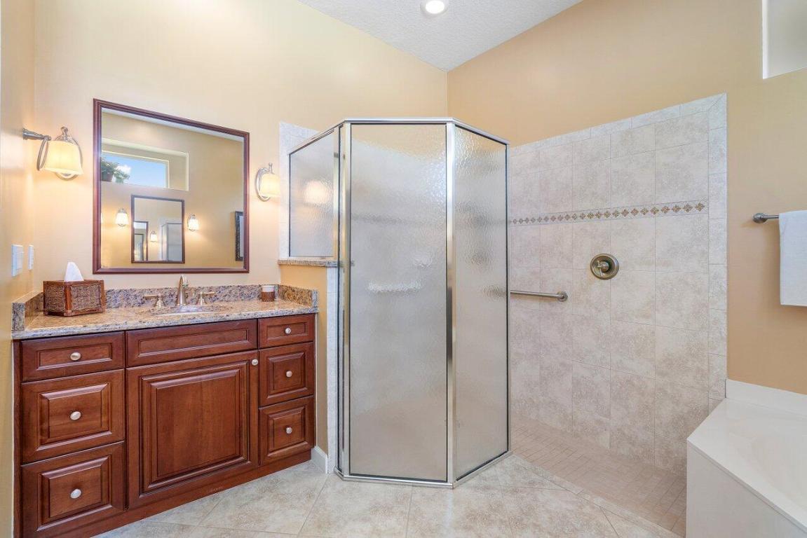 710 SW Great Exuma Cove