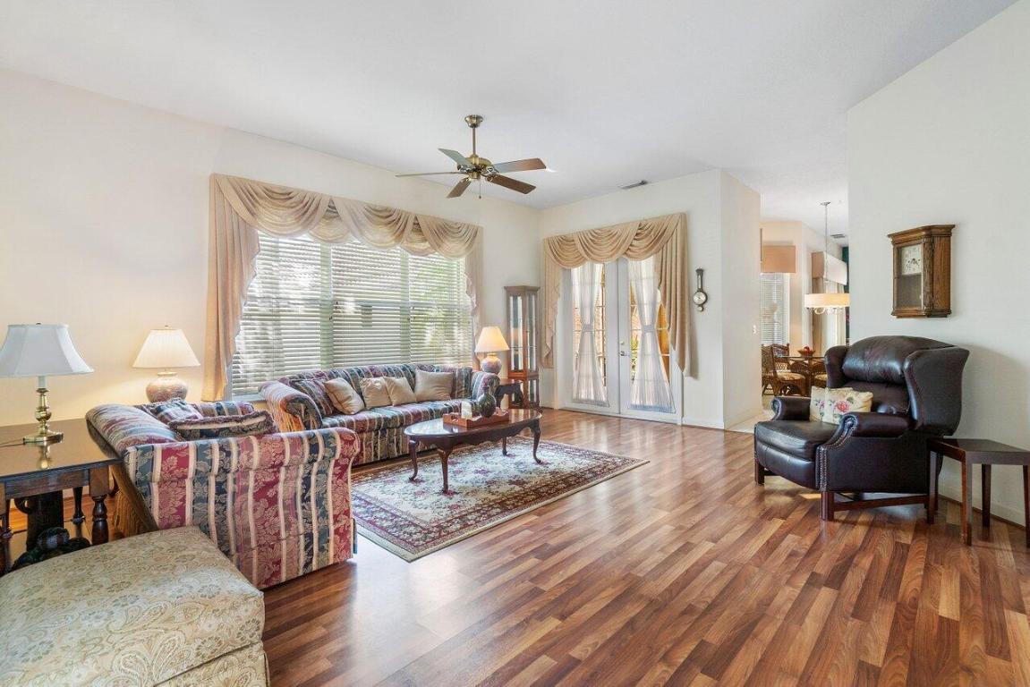 710 SW Great Exuma Cove