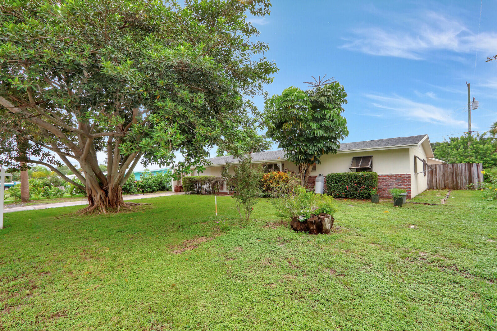 1455 NE Silver Maple Way, Jensen Beach