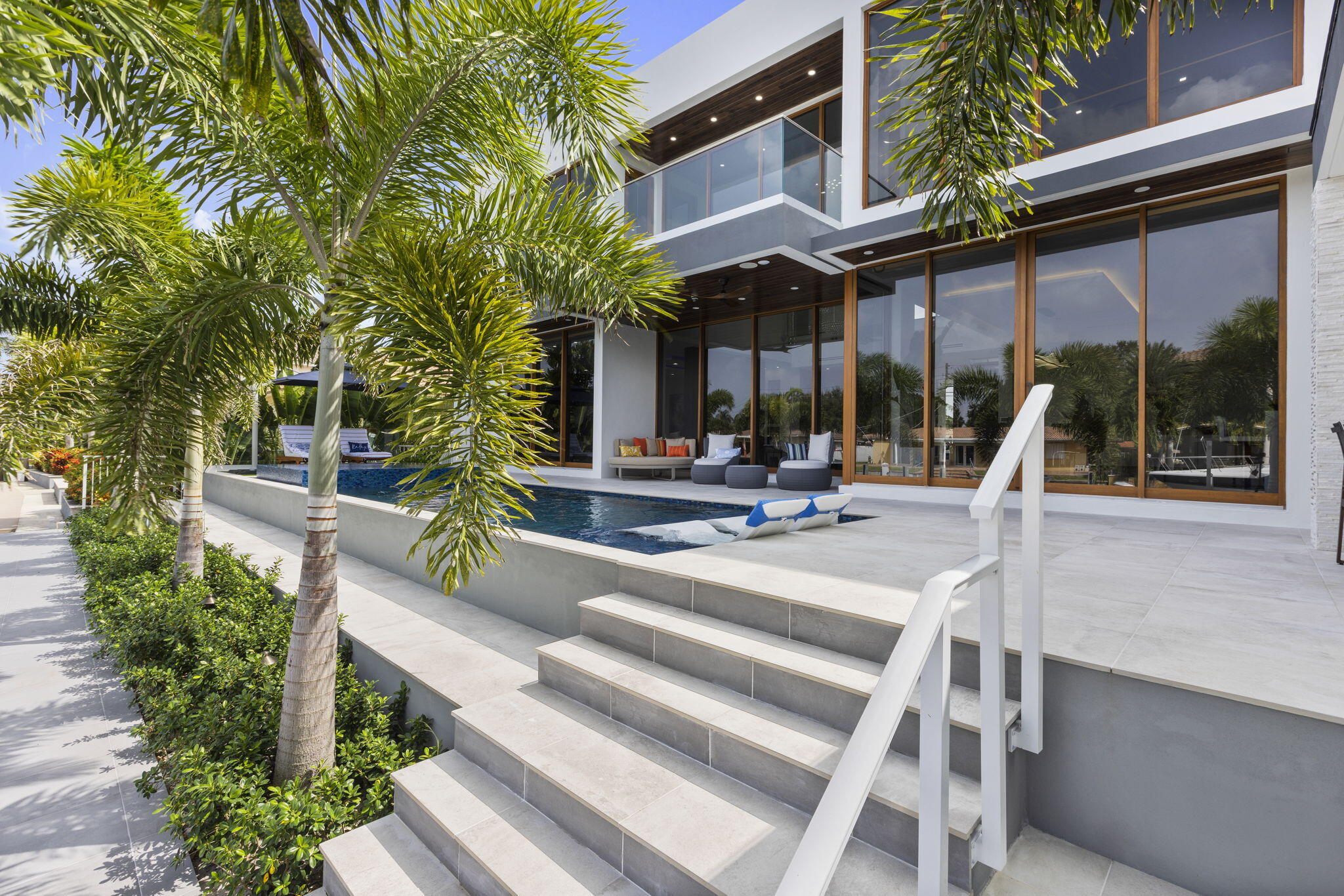 2631 NE 48th Court