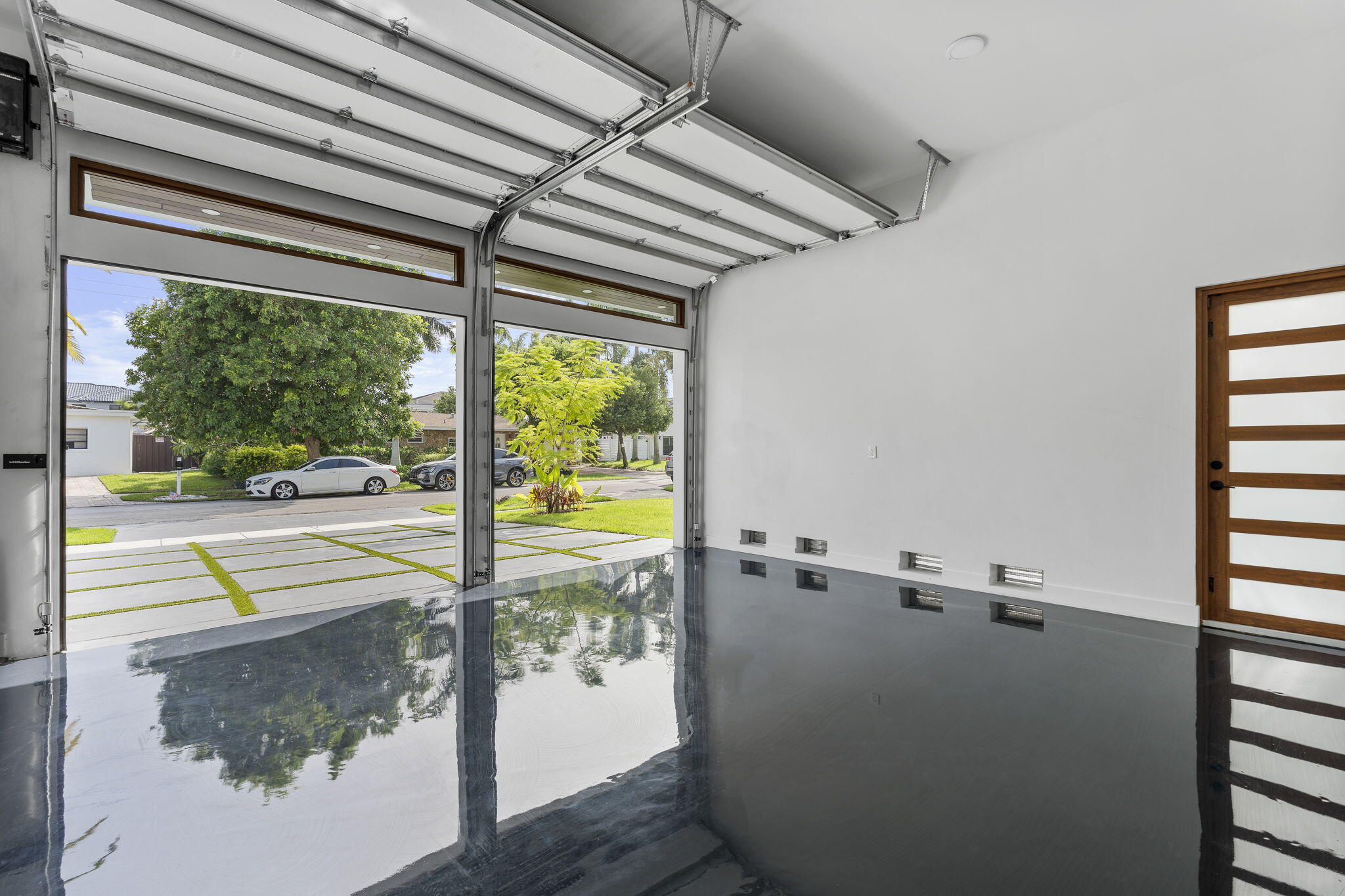 2631 NE 48th Court