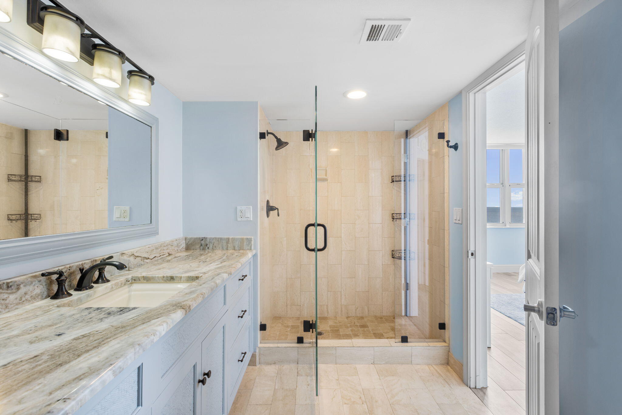 5200 N Ocean Drive 1702, Singer Island Unit: 1702