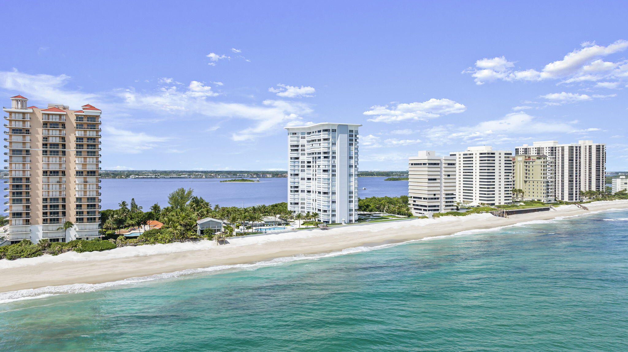 5200 N Ocean Drive 1702, Singer Island Unit: 1702