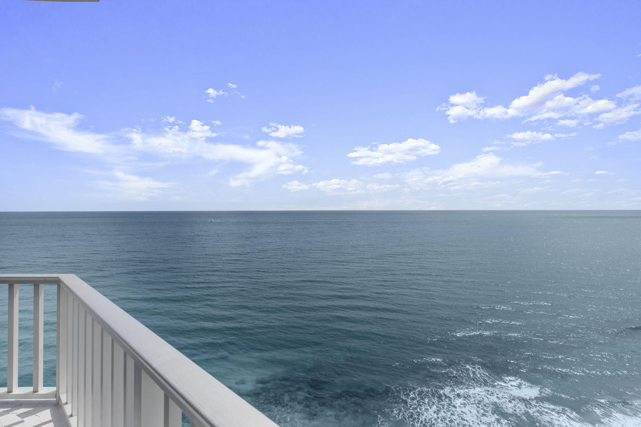 5200 N Ocean Drive 1702, Singer Island Unit: 1702