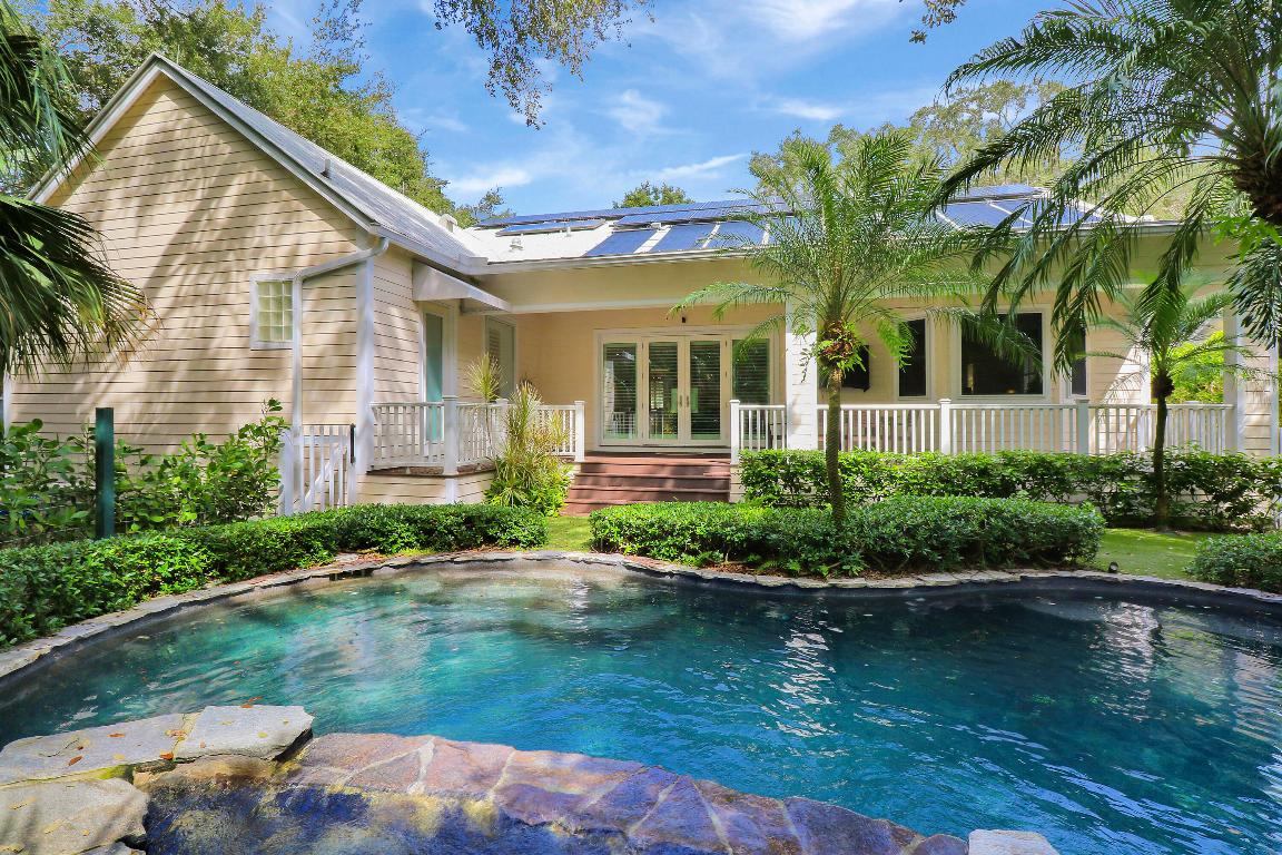 2590 Natures Way, Palm Beach Gardens