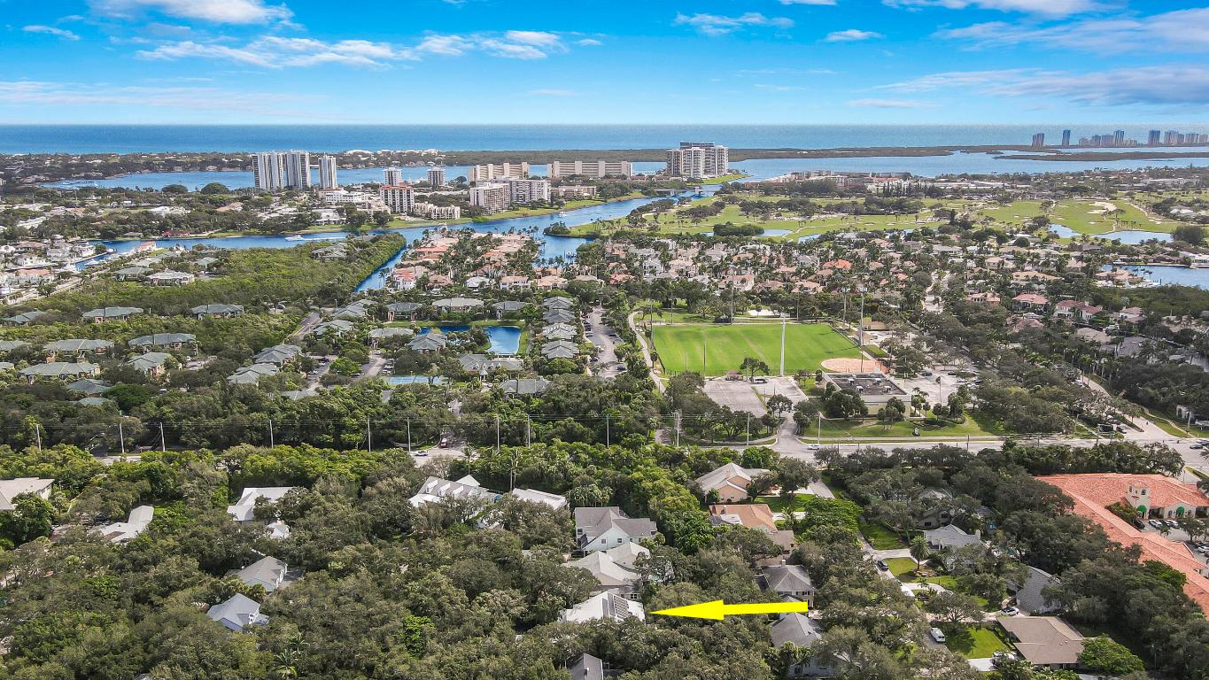 2590 Natures Way, Palm Beach Gardens