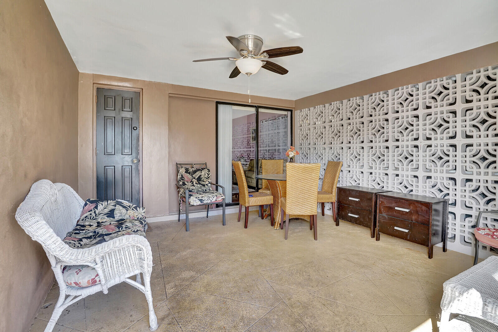 1452 SE 14th Street