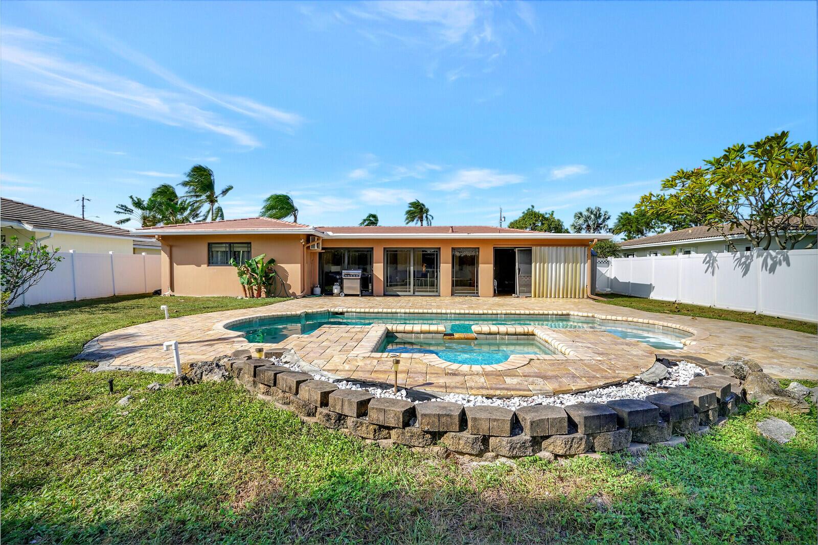 1452 SE 14th Street