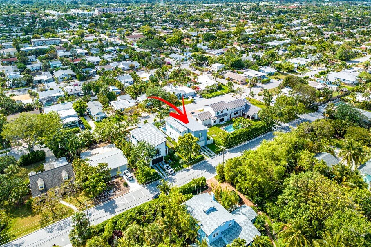1519 N Lakeside Drive, Lake Worth Beach
