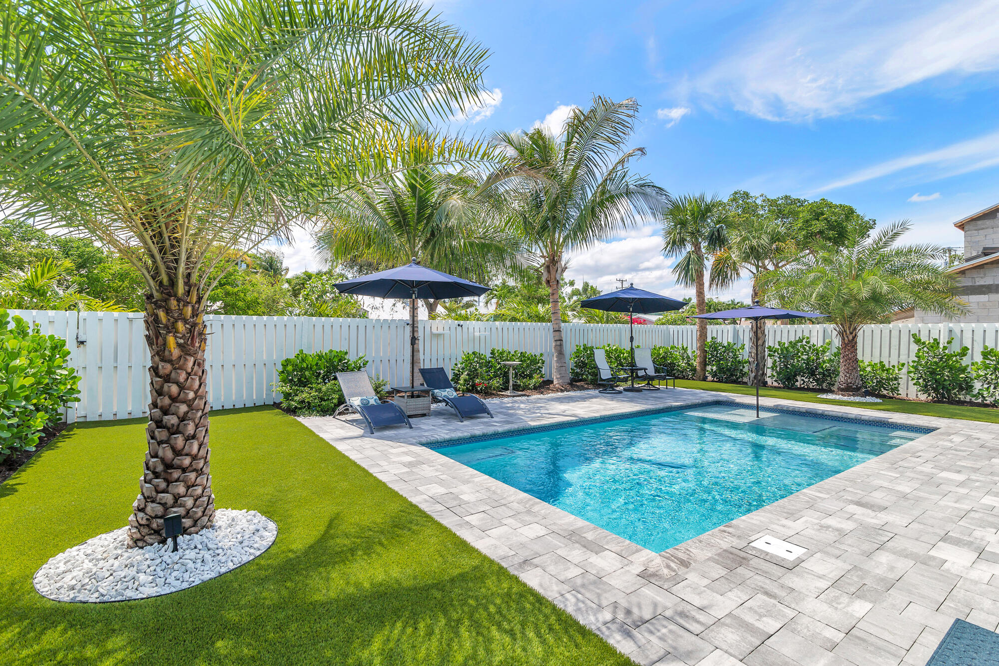 1519 N Lakeside Drive, Lake Worth Beach