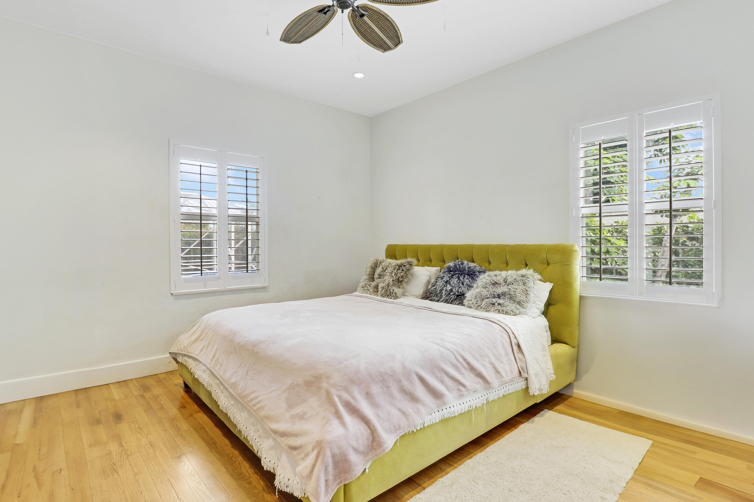 215 NE 13th Street