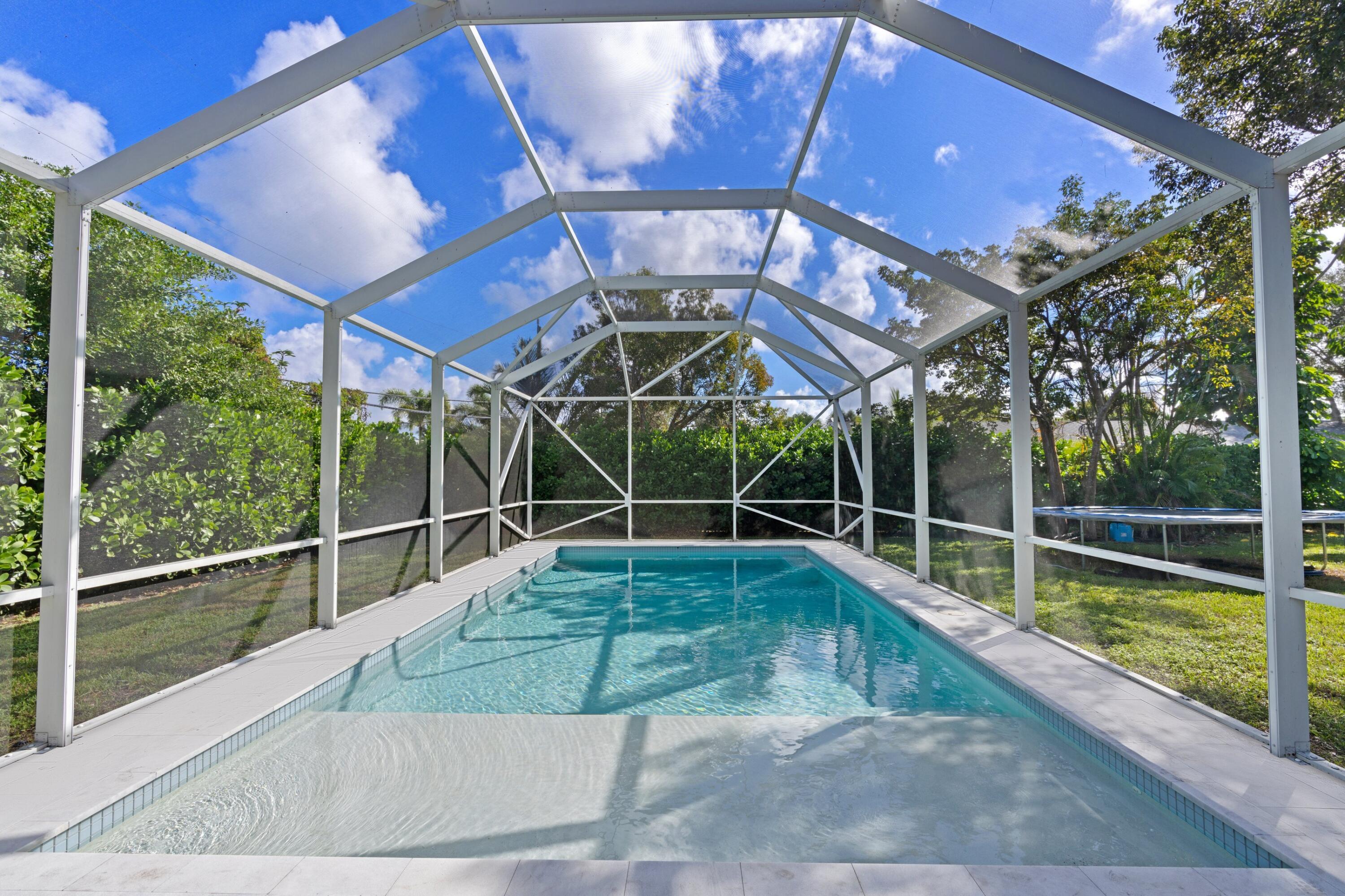 215 NE 13th Street