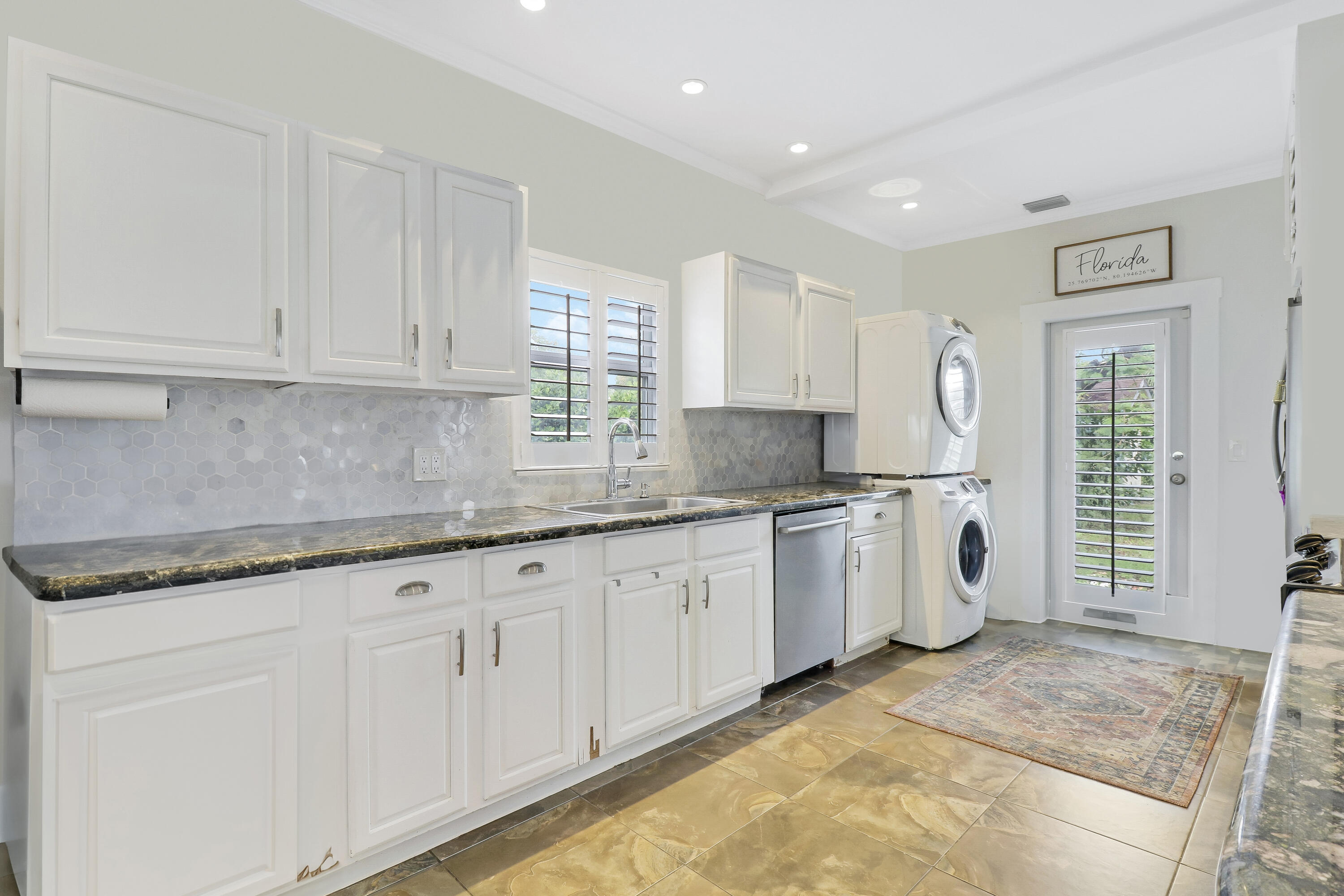 215 NE 13th Street