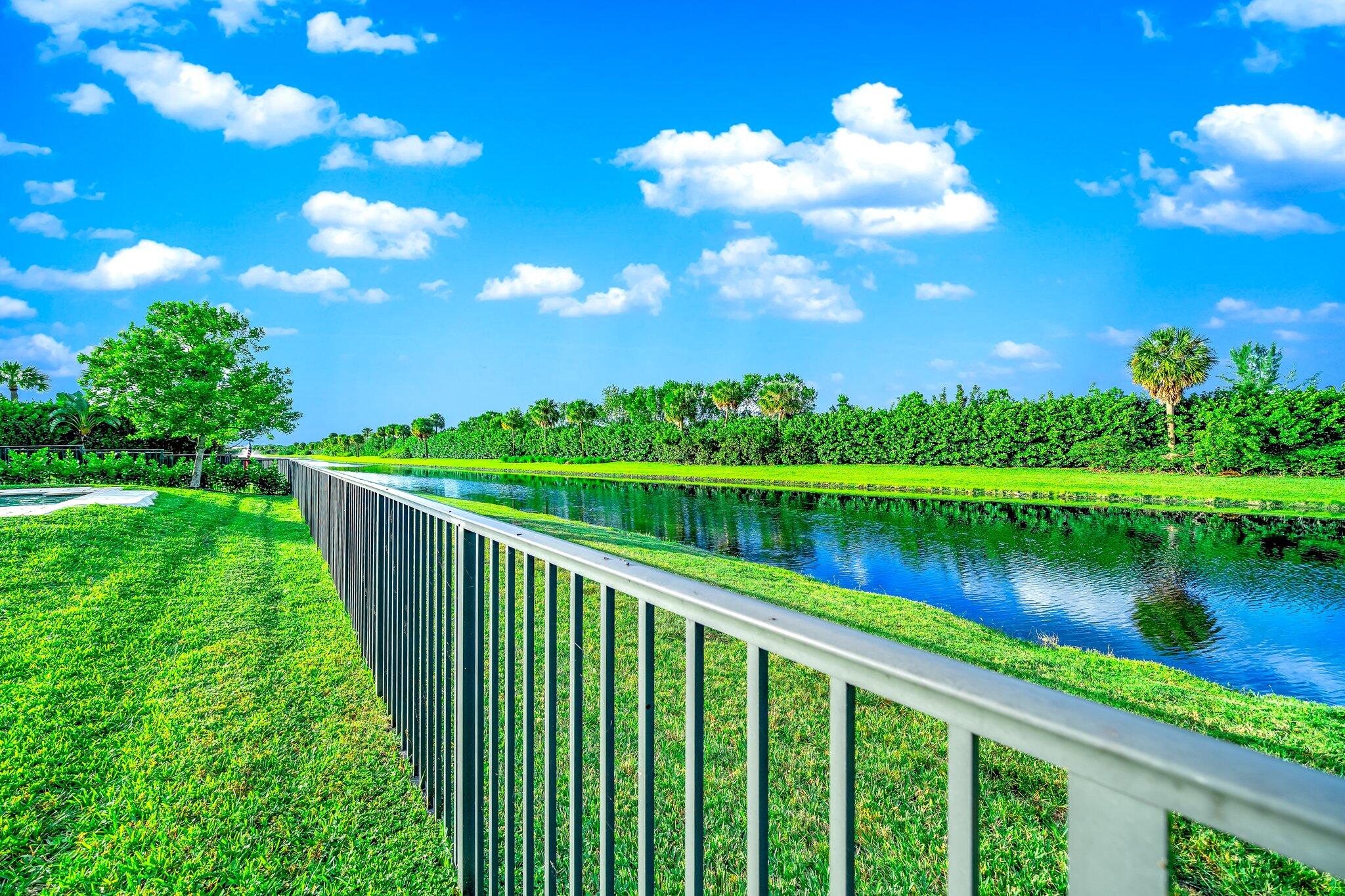 9139 Grand Prix Lane, Boynton Beach