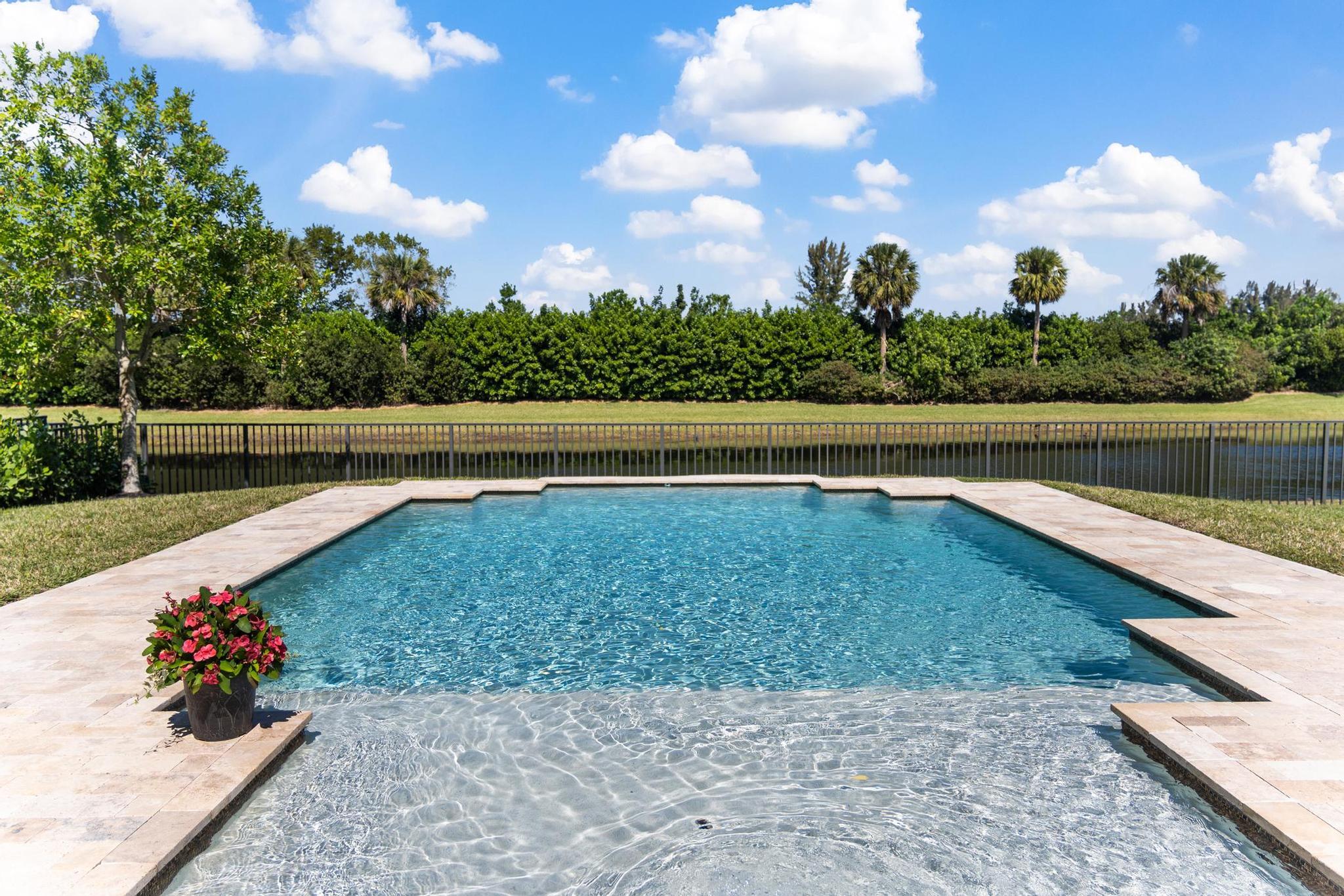 9139 Grand Prix Lane, Boynton Beach