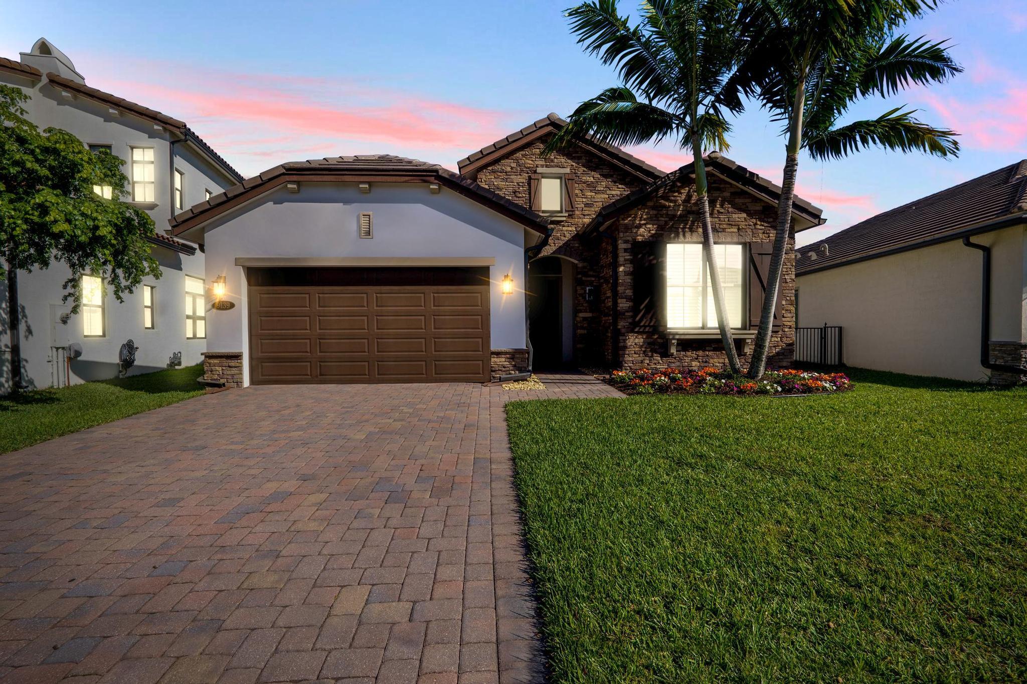 9139 Grand Prix Lane, Boynton Beach